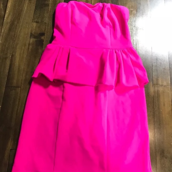Express Dresses & Skirts - Women’s Strapless Peplum Waist Fitted Dress Pink